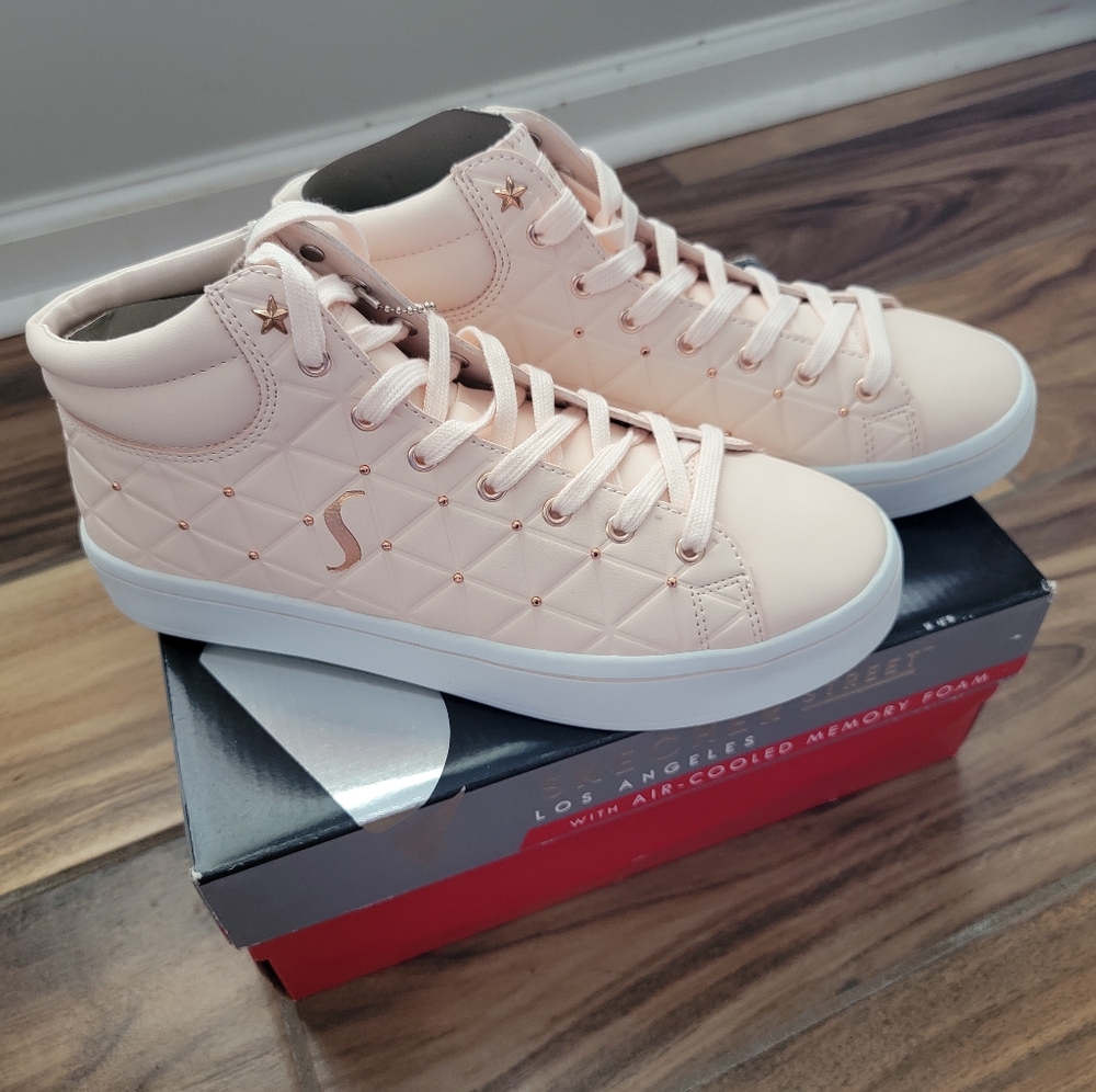 Skecher Street Lt Pink Size 10